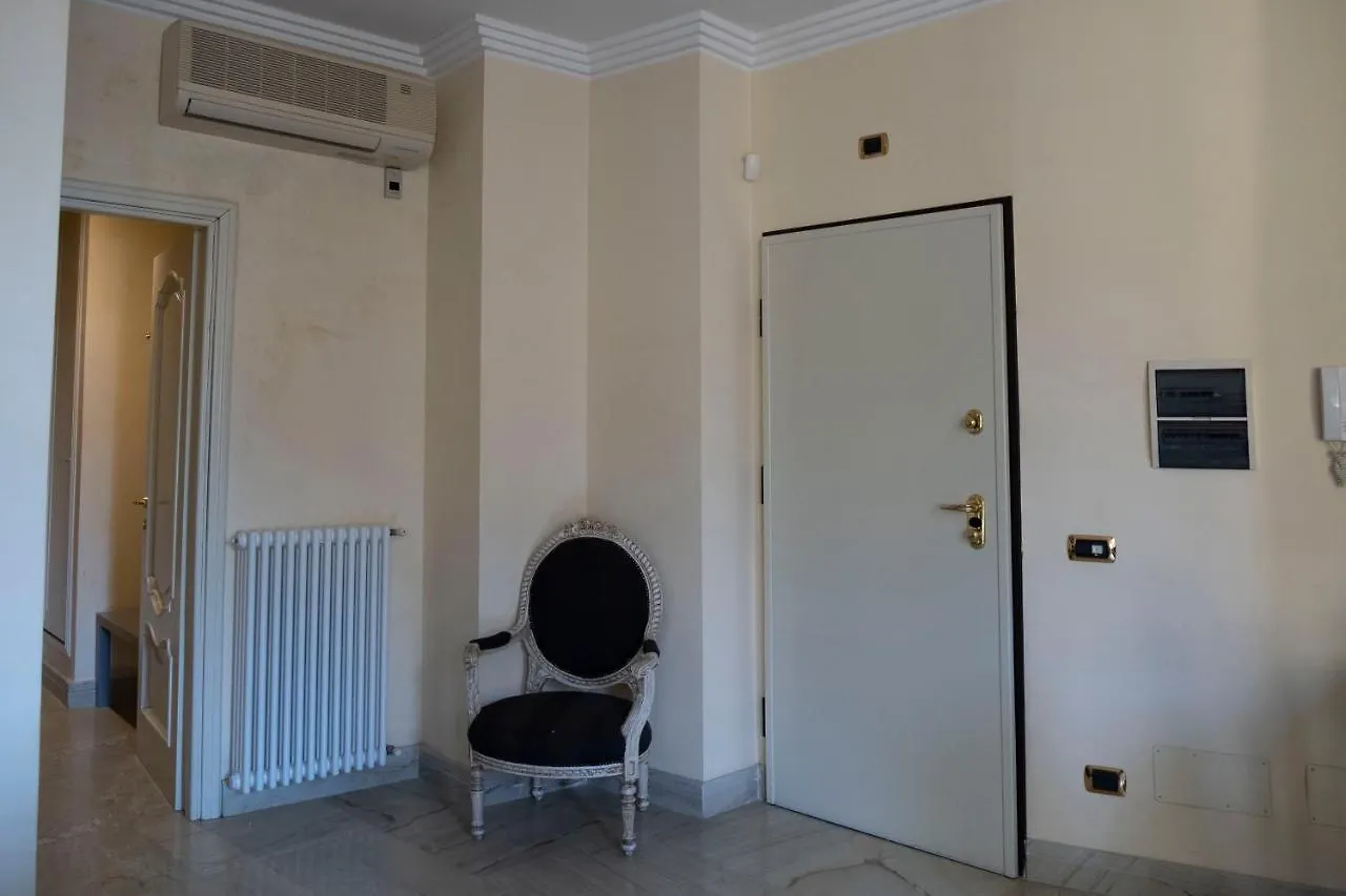 Tritone Apartment Rome